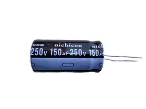 CAPACITOR ELECTROLITICO 150µF 250V