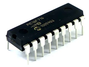 PIC16F716-I/P