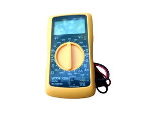 MULTIMETRO VC830M