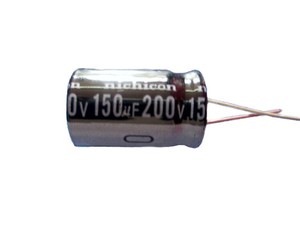 CAPACITOR ELECTROLITICO 150µF 200V