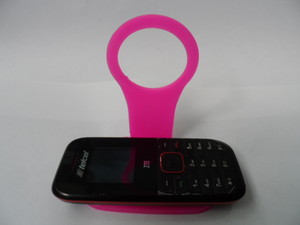 PORTA CELULAR PARA ENCHUFE
