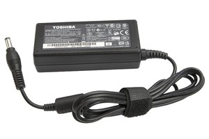 CARGADOR TOSHIBA 19V-3.42A