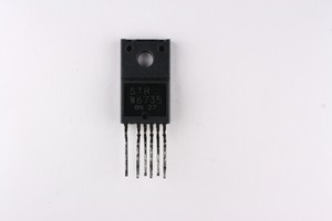 STRW6735 RGULADOR DE SWICHEO